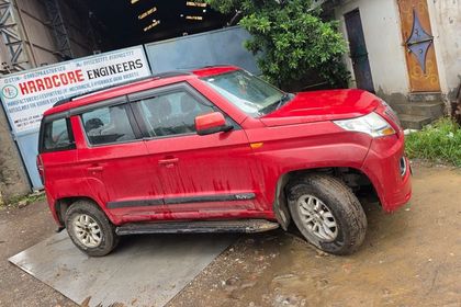 2018 Mahindra TUV 300 T8