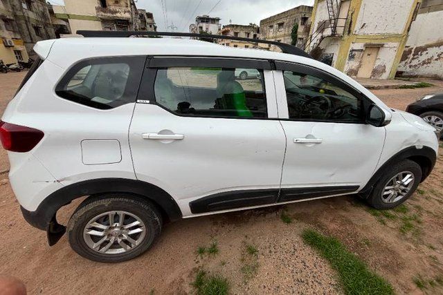 Second-hand 2020 Renault Triber RXL बीएस4 for sale in Ahmedabad