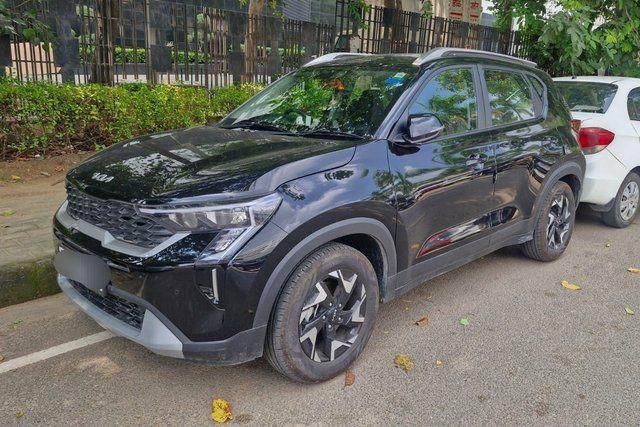 Kia Sonet HTK Plus Second-hand 2026 Kia Sonet HTK Plus for sale in Chandigarh