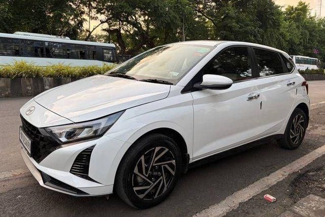Hyundai i20 Asta Opt IVT Second-hand 2025 Hyundai i20 Asta Opt IVT for sale in Mumbai