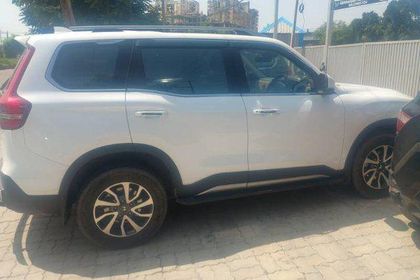 2025 Mahindra Scorpio N Z8L डीजल