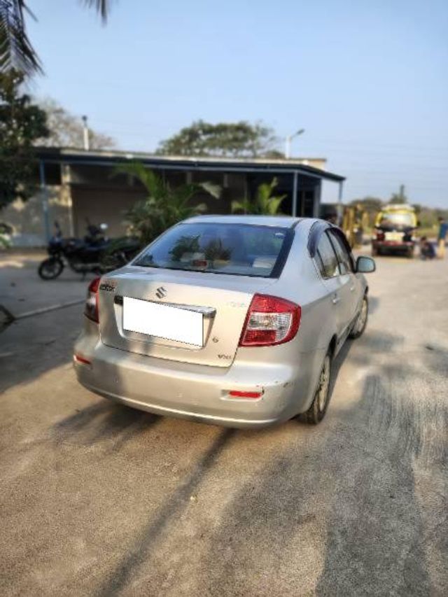 Maruti Suzuki SX4 हरा वीएक्सआई (CNG) Second-hand 2012 Maruti Suzuki SX4 हरा वीएक्सआई (CNG) for sale in Badlapur