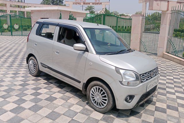 Second-hand 2019 Maruti Suzuki Wagon R वीएक्सआई for sale in Lucknow