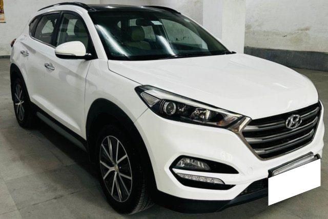 Hyundai Tucson 2.0 e-VGT 2WD AT GL Opt Second-hand 2018 Hyundai Tucson 2.0 e-VGT 2WD AT GL Opt for sale in New Delhi