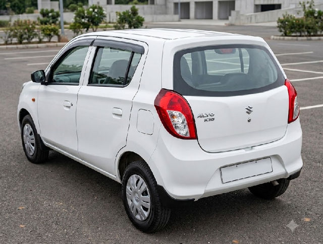 Maruti Suzuki Alto K10 एलएक्सआई Second-hand 2019 Maruti Suzuki Alto K10 एलएक्सआई for sale in Ahmedabad