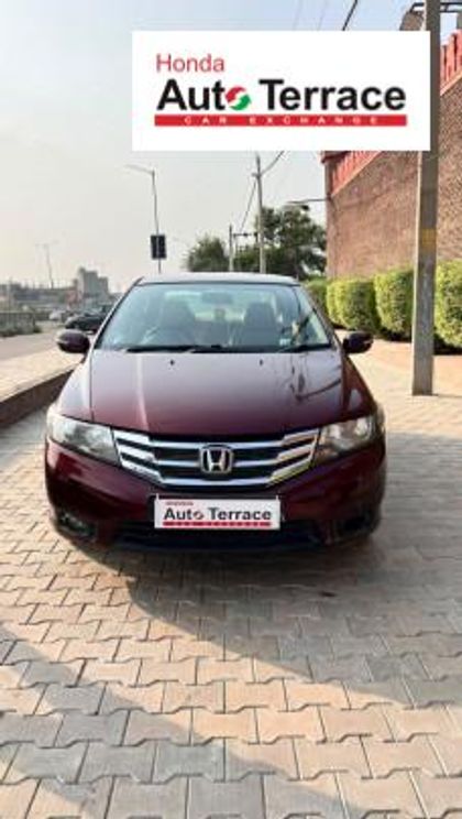 2012 Honda City वी MT AVN