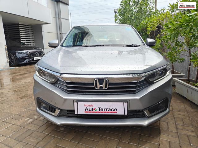 Honda Amaze 2nd Gen VX BSVI Second-hand 2022 Honda Amaze 2nd Gen VX BSVI for sale in Ahmedabad