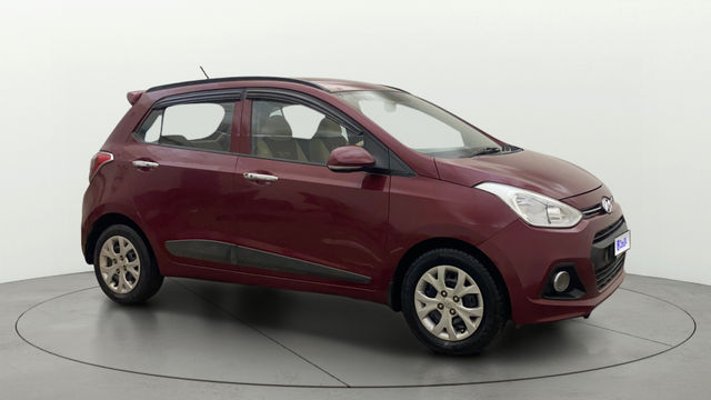 Hyundai Grand i10 CRDi Sportz Second-hand 2013 Hyundai Grand i10 CRDi Sportz for sale in Hyderabad