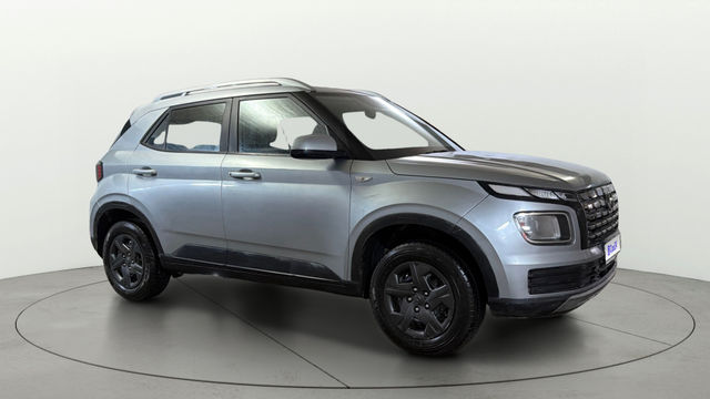 Hyundai Venue S 2023-2025 Second-hand 2023 Hyundai Venue S 2023-2025 for sale in New Delhi