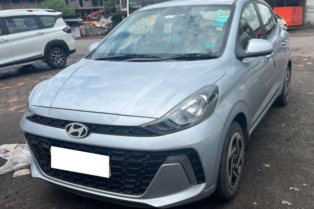 Second-hand 2023 Hyundai Aura एस सीएनजी for sale in Nashik