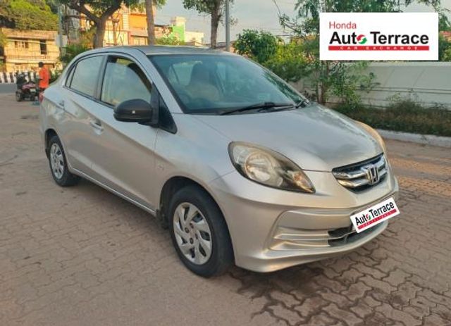 Honda Amaze S Diesel Second-hand 2015 Honda Amaze S Diesel for sale in Pondicherry