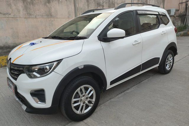 Second-hand 2020 Renault Triber RXT बीएस4 for sale in Noida