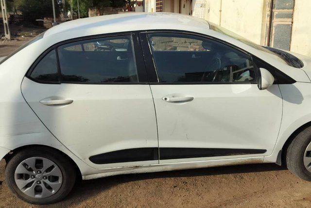 Second-hand 2016 Hyundai Xcent 1.2 Kappa S for sale in Surendranagar