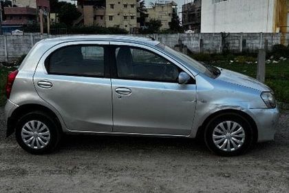 2012 Toyota Etios Liva GD
