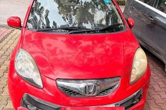 Honda Brio V MT Second-hand 2012 Honda Brio V MT for sale in Dehradun
