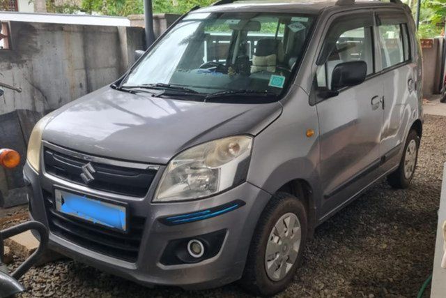 Maruti Suzuki Wagon R एलएक्सआई सीएनजी ऑप्शनल Second-hand 2017 Maruti Suzuki Wagon R एलएक्सआई सीएनजी ऑप्शनल for sale in Thrissur