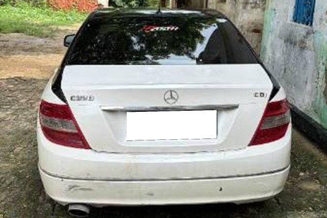 Mercedes-Benz C-Class C 220 CDI एलिगेंस AT Second-hand 2009 Mercedes-Benz C-Class C 220 CDI एलिगेंस AT for sale in Varanasi