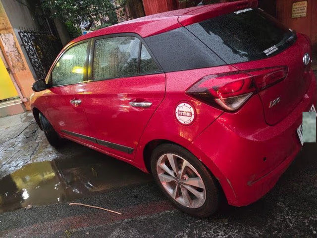 Hyundai i20 Asta 1.2 Second-hand 2014 Hyundai i20 Asta 1.2 for sale in Kolkata