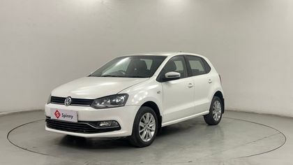 2015 Volkswagen Polo पेट्रोल हाईलाइन 1.2L