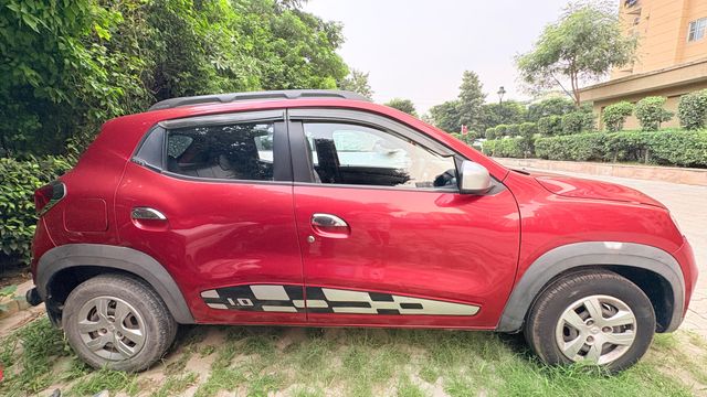 Renault KWID 1.0 RXT Second-hand 2016 Renault KWID 1.0 RXT for sale in Greater Noida