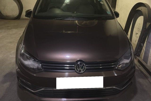 Volkswagen Ameo 1.2 MPI Highline Second-hand 2017 Volkswagen Ameo 1.2 MPI Highline for sale in Kolkata