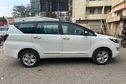 2018 Toyota Innova Crysta 2.8 ZX AT BSIV