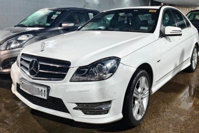 Mercedes-Benz C-Class C 250 CDI Elegance Second-hand 2014 Mercedes-Benz C-Class C 250 CDI Elegance for sale in Mumbai