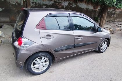 2014 Honda Brio वीएक्स AT