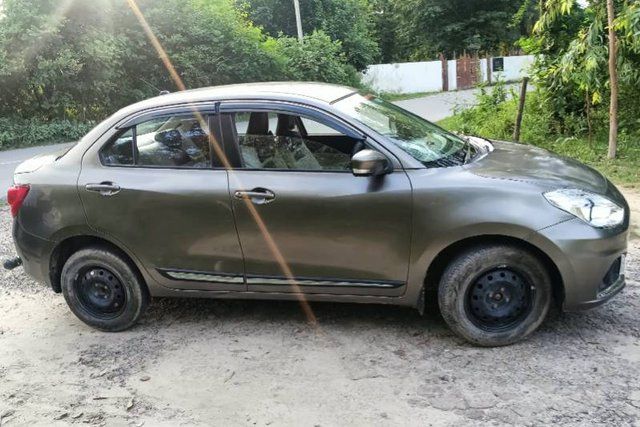 Maruti Suzuki Dzire वीएक्सआई Second-hand 2023 Maruti Suzuki Dzire वीएक्सआई for sale in Bahraich