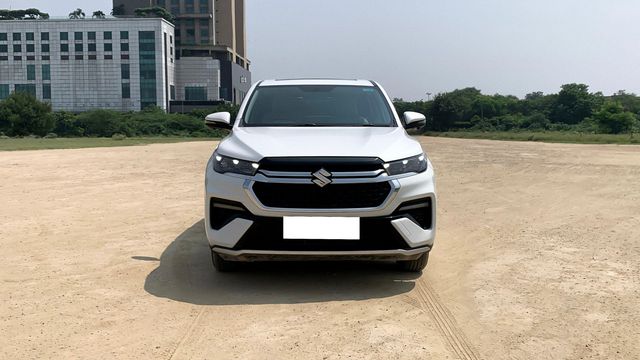 Second-hand 2024 Maruti Suzuki Invicto अल्फा प्लस 7 सीटर for sale in New Delhi