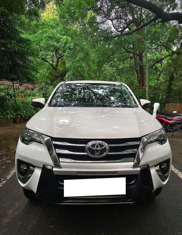 Toyota Fortuner 2.8 2WD AT बीएस4 Second-hand 2018 Toyota Fortuner 2.8 2WD AT बीएस4 for sale in New Delhi