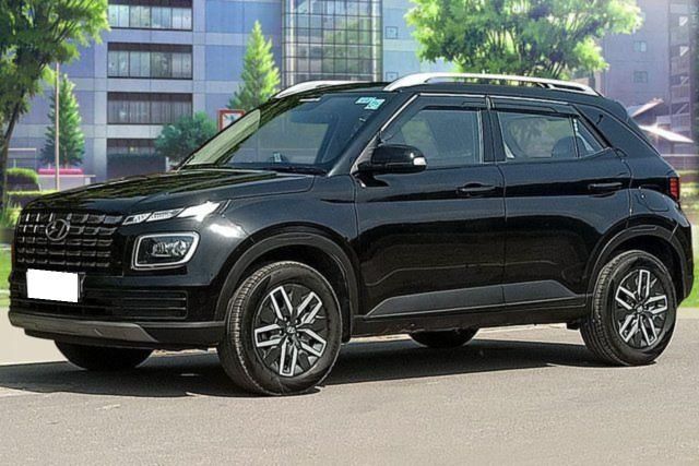 Hyundai Venue S Opt Turbo DCT Second-hand 2025 Hyundai Venue S Opt Turbo DCT for sale in New Delhi