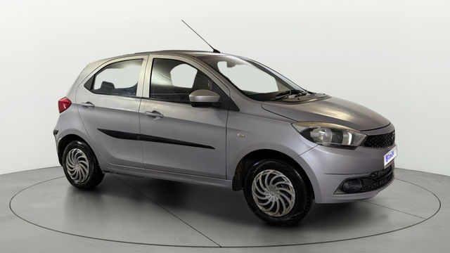 Tata Tiago 1.2 Revotron एक्सटी Second-hand 2017 Tata Tiago 1.2 Revotron एक्सटी for sale in Gurgaon