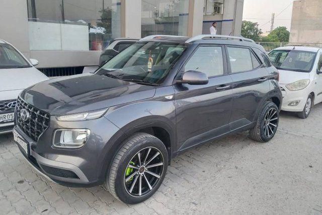 Second-hand 2021 Hyundai Venue एस रेनफोर्स्ड for sale in Ludhiana