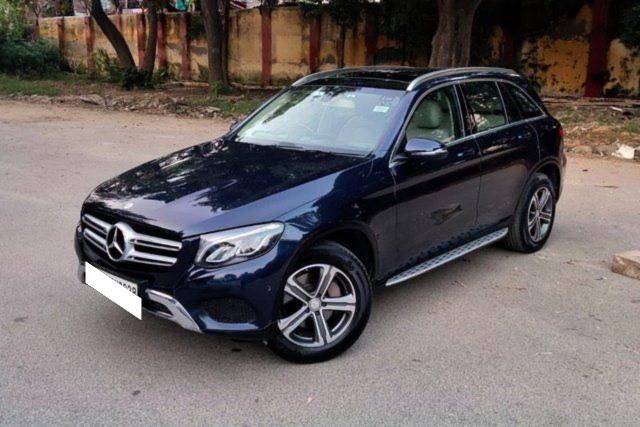 Second-hand 2017 Mercedes-Benz GLC Progressive 220डी for sale in New Delhi