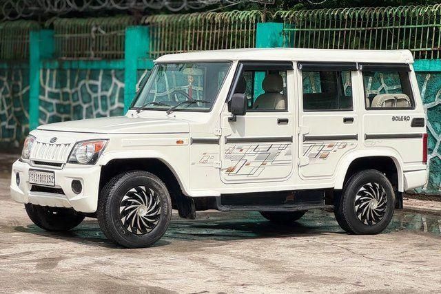 Mahindra Bolero SLX 2WD BSIII Second-hand 2016 Mahindra Bolero SLX 2WD BSIII for sale in Surat