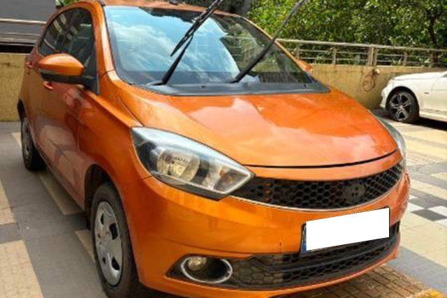 Tata Tiago 1.2 Revotron एक्सजेड Second-hand 2018 Tata Tiago 1.2 Revotron एक्सजेड for sale in Mumbai