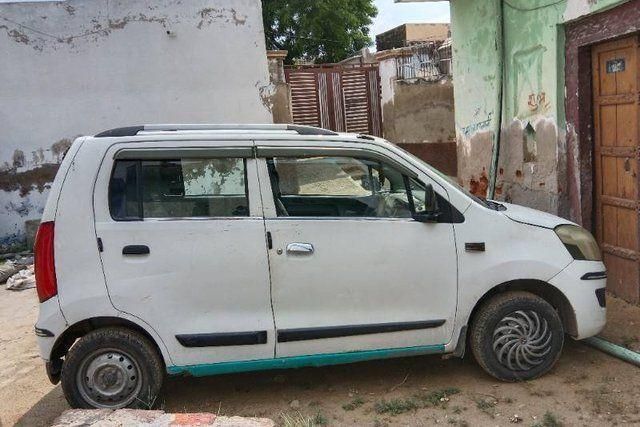 Maruti Suzuki Wagon R LXI Optional Second-hand 2017 Maruti Suzuki Wagon R LXI Optional for sale in Mahendragarh