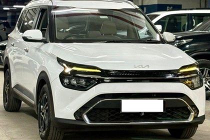2022 Kia Carens Luxury Plus Diesel AT BSVI