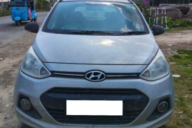 Hyundai Grand i10 Asta Second-hand 2015 Hyundai Grand i10 Asta for sale in Silchar