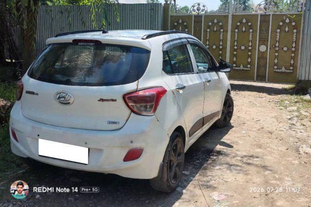 Second-hand 2015 Hyundai Grand i10 CRDi स्पोर्टज़ for sale in Kupwara