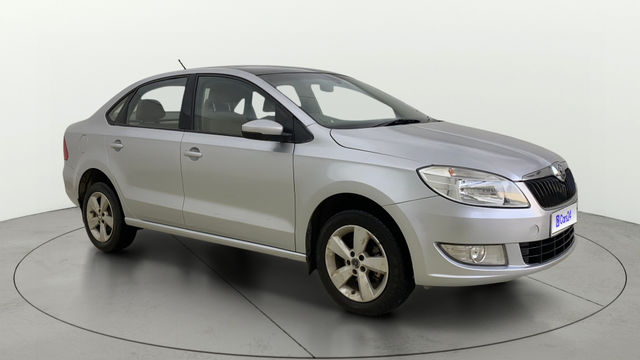 Skoda Rapid 1.6 MPI Ambition Second-hand 2015 Skoda Rapid 1.6 MPI Ambition for sale in Thane