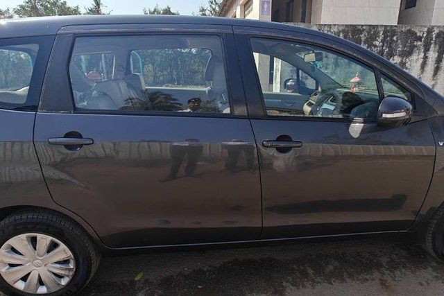 Maruti Suzuki Ertiga वीएक्सआई सीएनजी Second-hand 2016 Maruti Suzuki Ertiga वीएक्सआई सीएनजी for sale in Pune