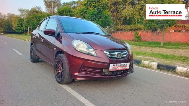 Second-hand 2014 Honda Amaze एस रेनफोर्स्ड डीजल for sale in Chandigarh