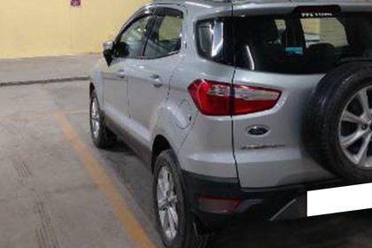 2020 Ford Ecosport 1.5 डीजल Titanium