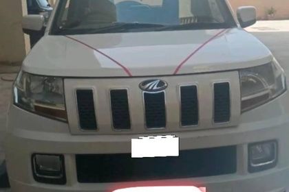 2016 Mahindra TUV 300 T8