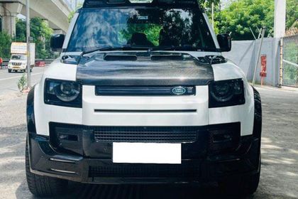 2024 Land Rover Defender 3.0 लीटर डीजल 110 एक्स