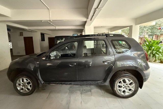 Renault Duster Petrol RxL Second-hand 2017 Renault Duster Petrol RxL for sale in New Delhi