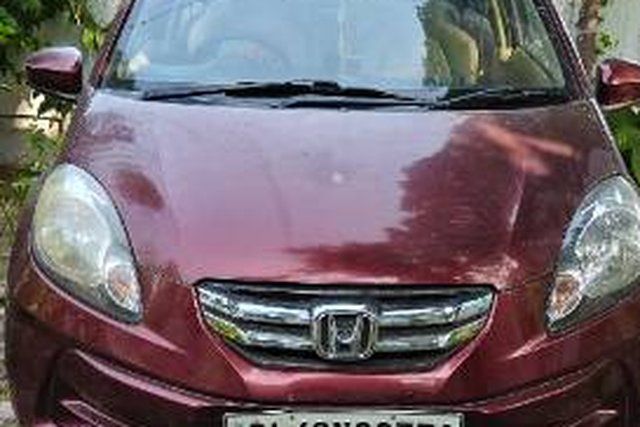 Honda Amaze S i-Vtech Second-hand 2014 Honda Amaze S i-Vtech for sale in Modinagar