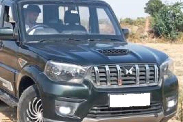 Mahindra Scorpio 2.6 CRDe Second-hand 2005 Mahindra Scorpio 2.6 CRDe for sale in Agra